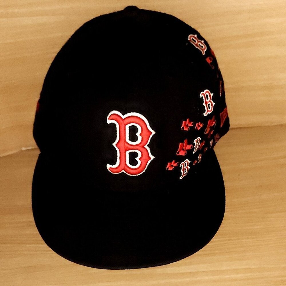 New Era Vintage Boston Red Sox Navy Red Embroidered Fitted 7 5/8 Hat